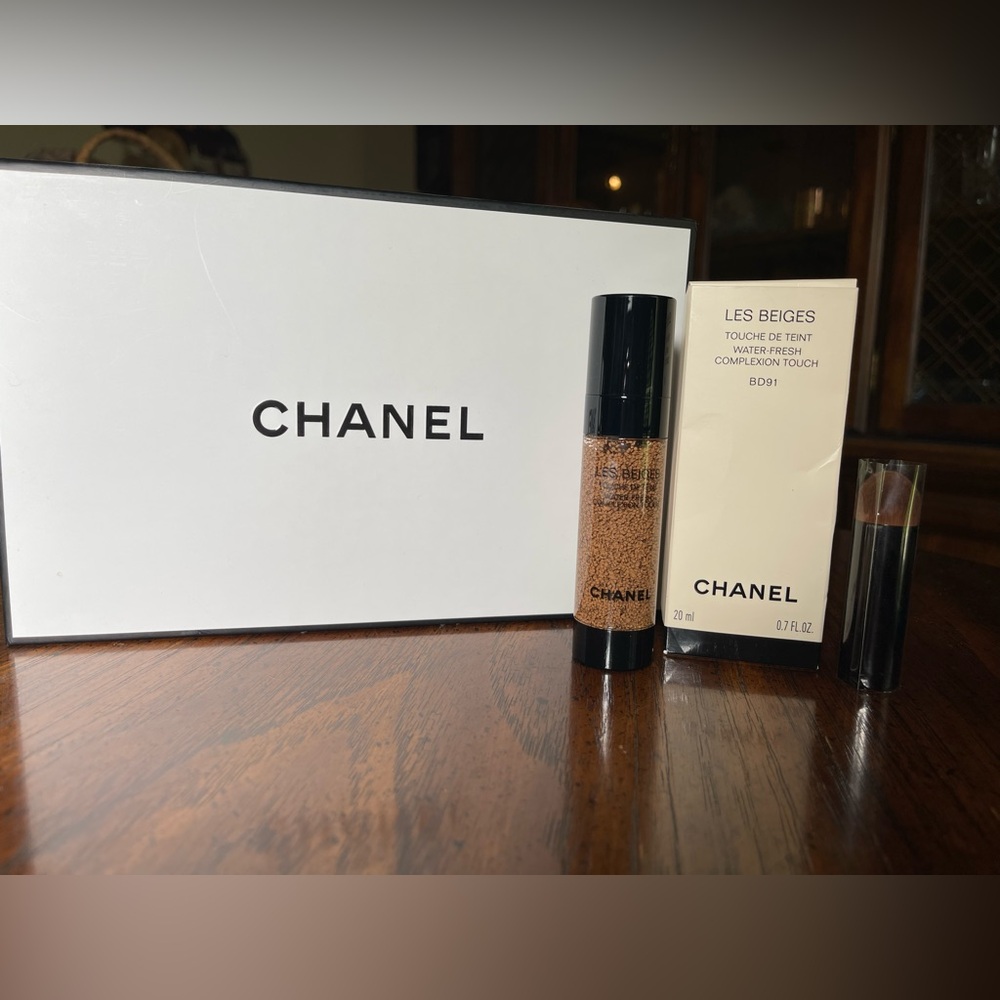 NIB- Chanel Les Beige Touche De Teint Water-Fresh Complexion Touch BD 91 0.7oz
